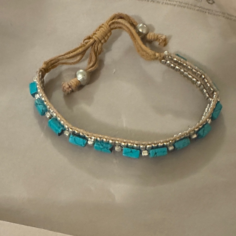 Turquoise and Silver Beaded Bracelet